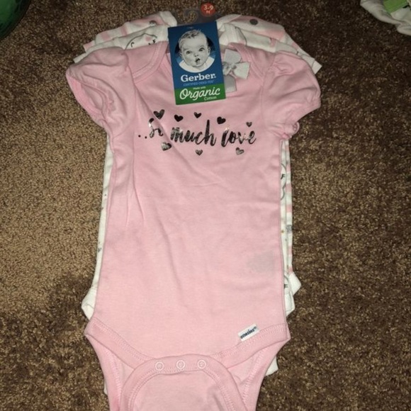 Newborn never been worn still tags - Picture 1 of 4